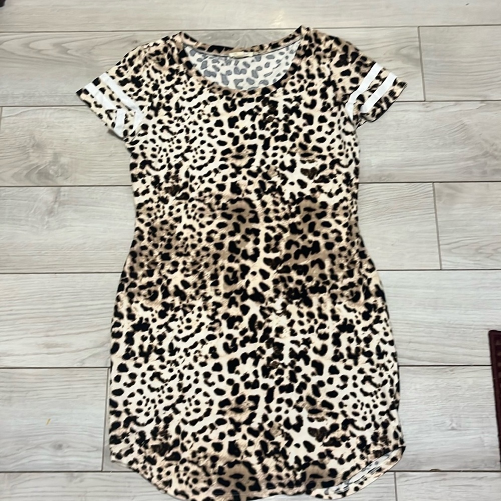 Women’s dress